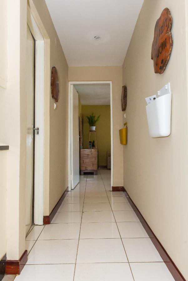 Casa da Noleen Matola Esterno foto