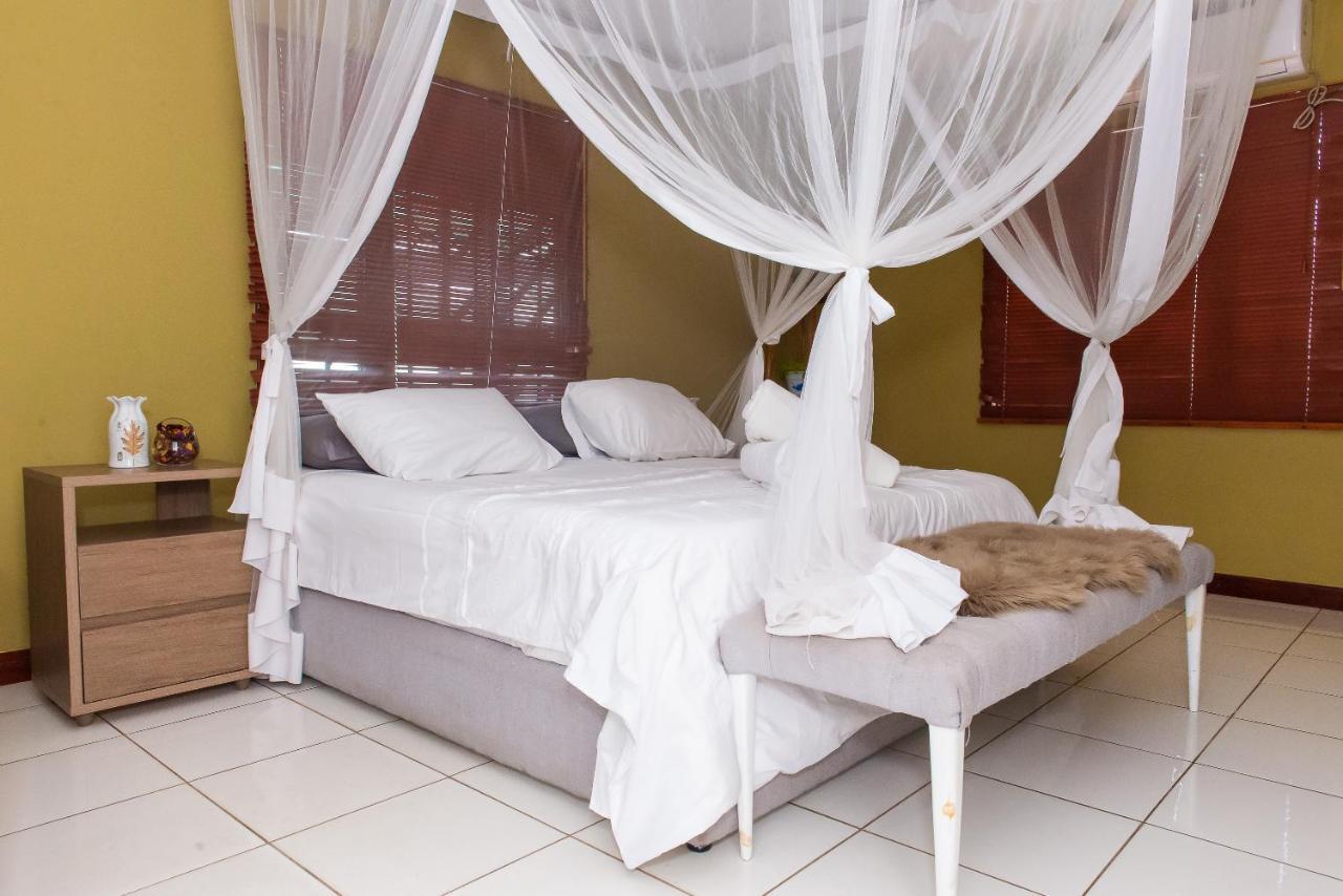Casa da Noleen Matola Esterno foto