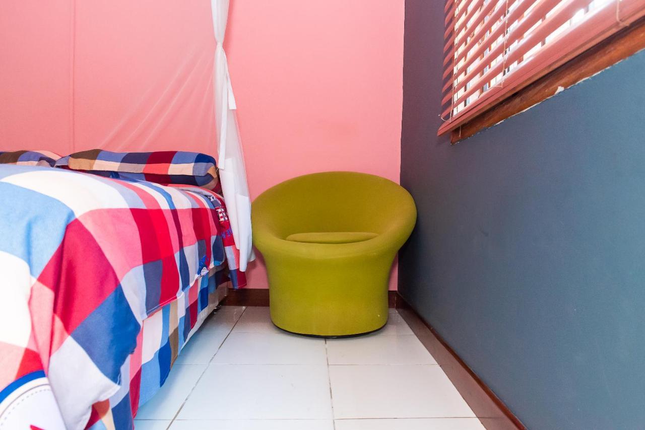 Casa da Noleen Matola Esterno foto