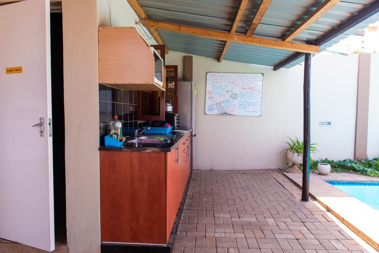 Casa da Noleen Matola Esterno foto